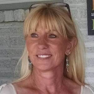 Meet your Posher, Paula